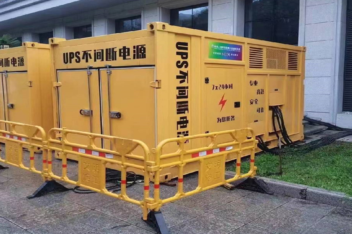 句容发电机租赁施工现场